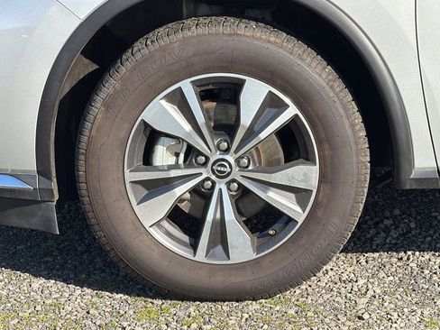Used 2023 Nissan Murano SV image 25