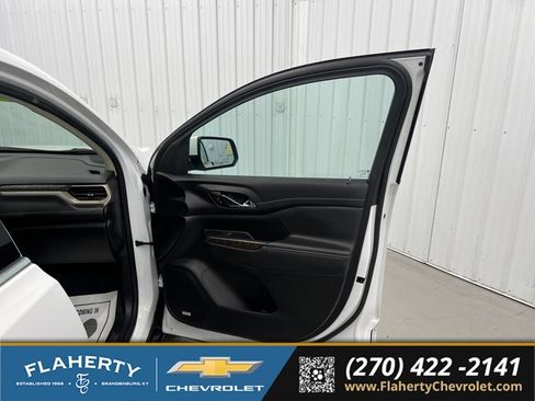 Used 2023 GMC Acadia Denali w/ Denali Technology Package FWD image 14