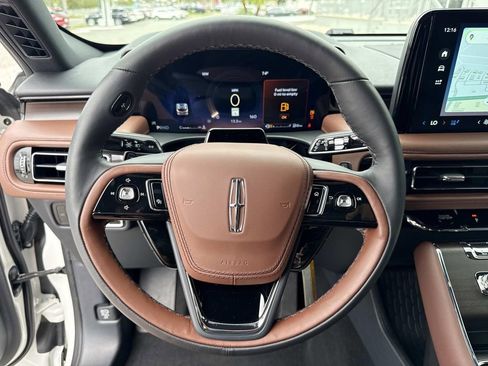 New 2025 Lincoln Aviator Reserve w/ Equipment Group 201A image 27