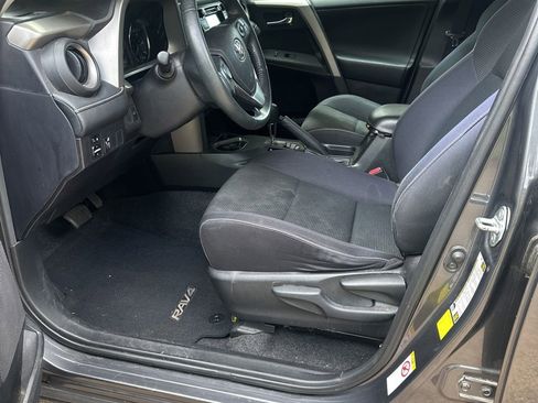 Used 2016 Toyota RAV4 XLE FWD image 13