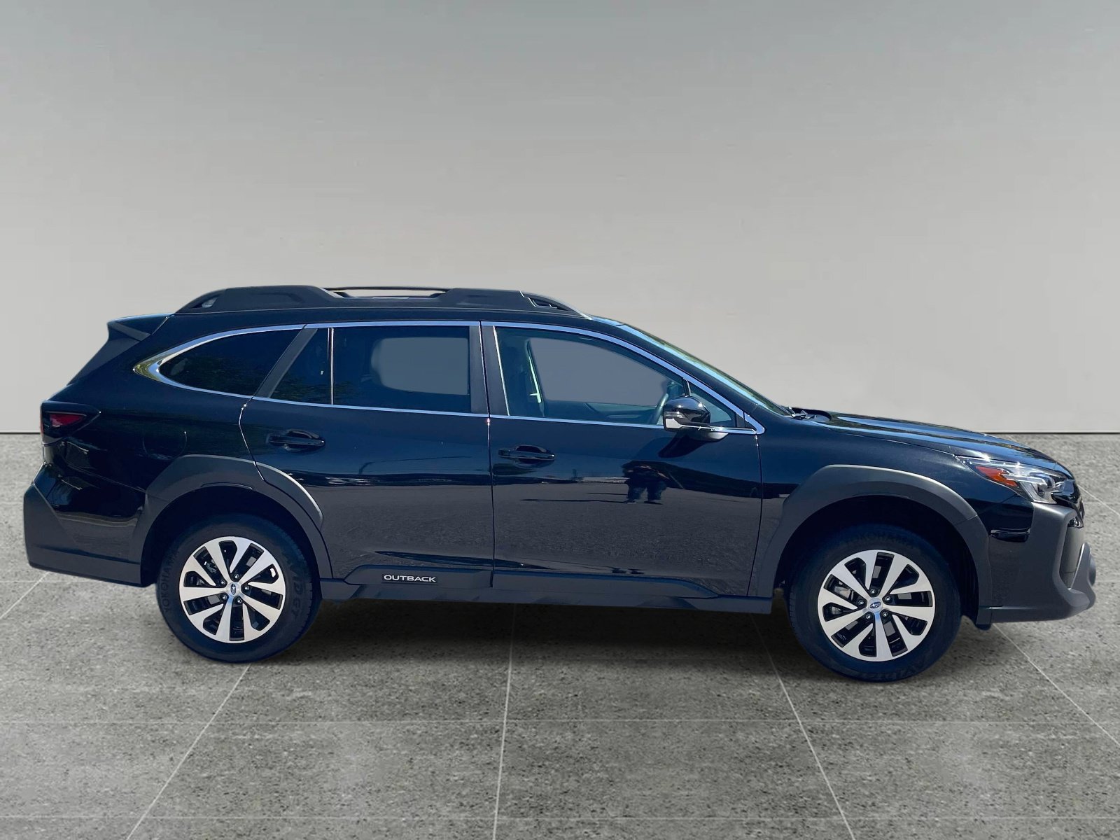 Used 2024 Subaru Outback Premium AWD/4WD image 6