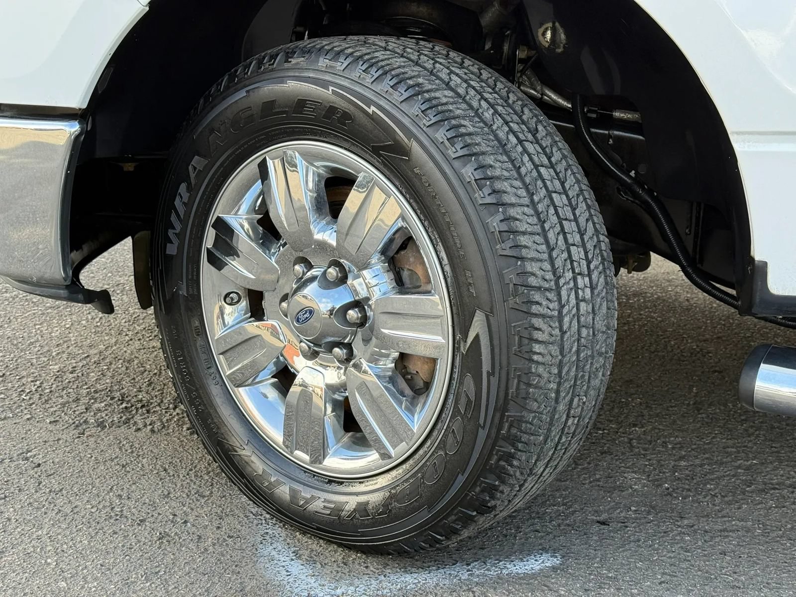 Used 2010 Ford F150 XLT RWD image 11