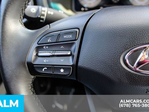 Used 2023 Hyundai Kona Limited image 29