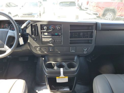 New 2026 GMC Savana 2500 Extended RWD image 14