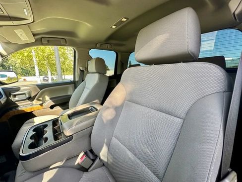 Used 2018 GMC Sierra 1500 SLE w/ SLE Value Package RWD image 11