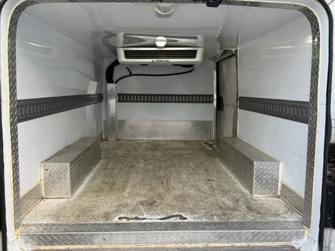 Used 2017 Nissan NV 1500 SV w/ Back Door Glass Package RWD image 13