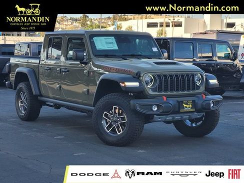 New 2026 Jeep Gladiator Mojave AWD/4WD image 1