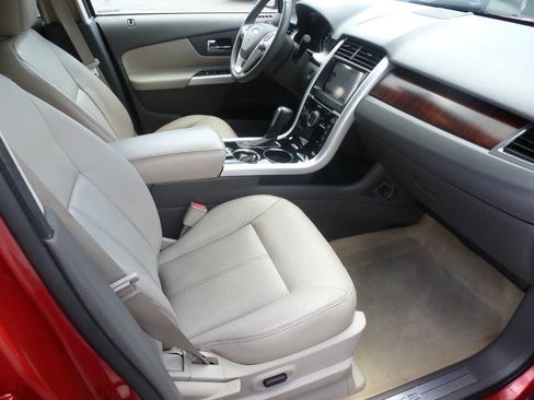 Used 2011 Ford Edge Limited w/ 301A Rapid Spec Order Code FWD image 40