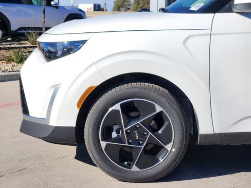 New 2025 Kia Soul EX image 5