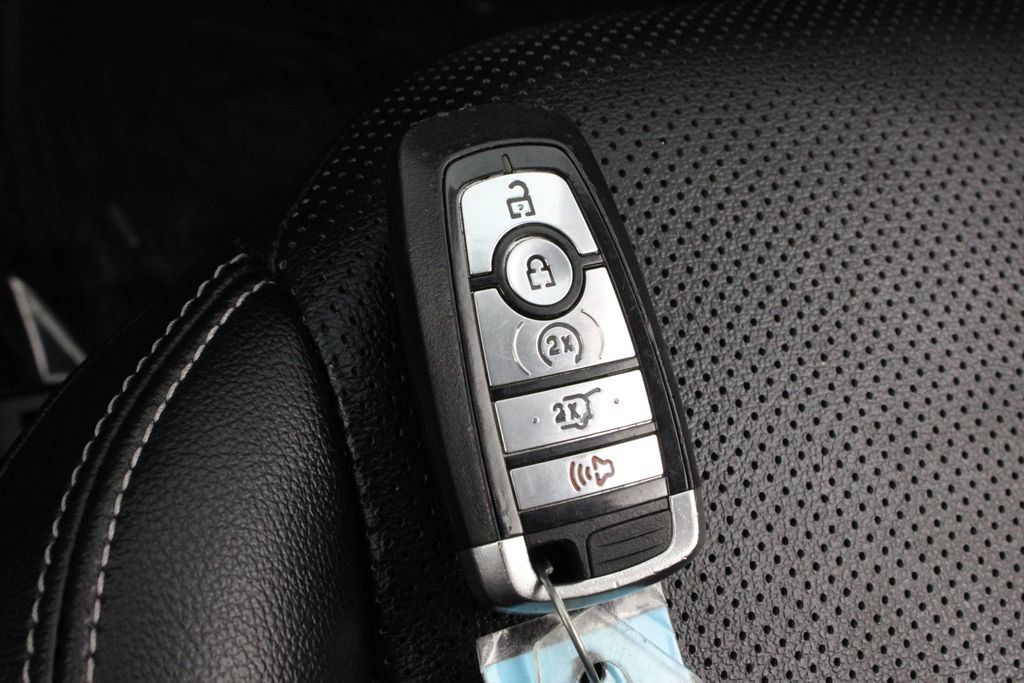 Used 2021 Ford Escape SEL AWD/4WD image 31