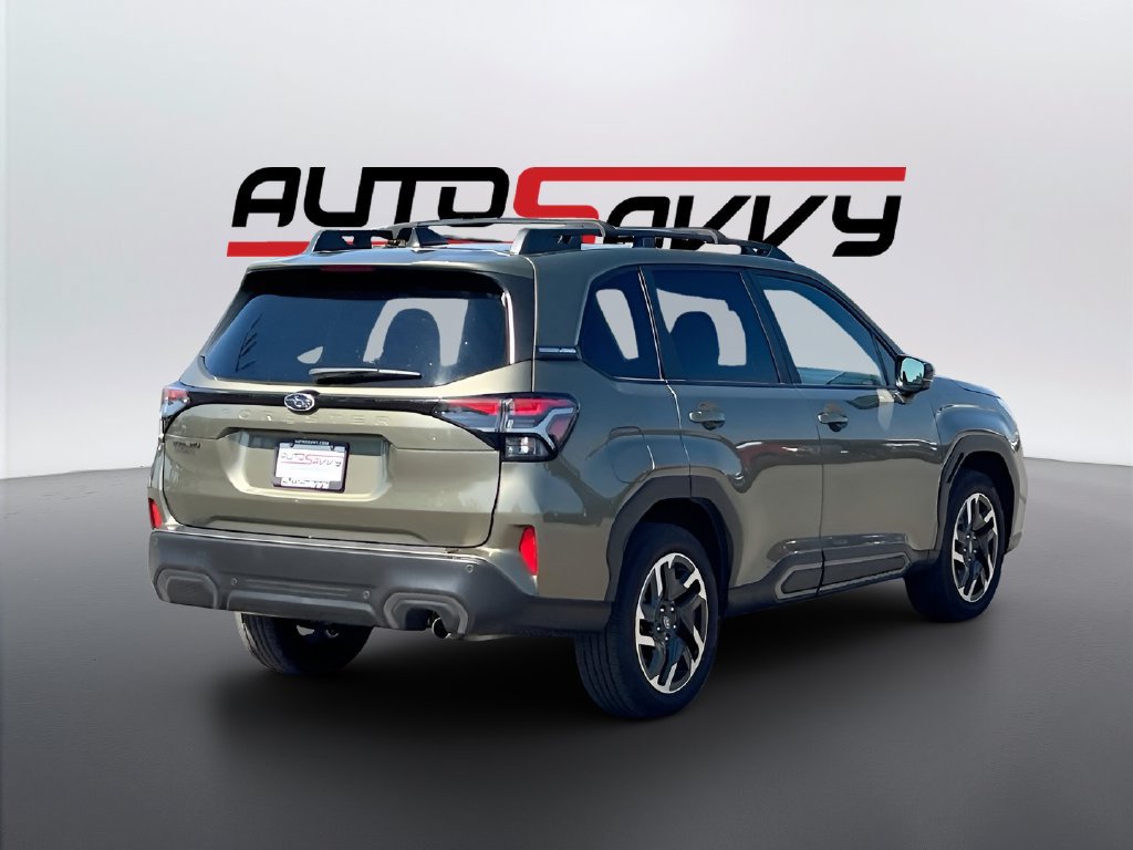 Used 2025 Subaru Forester Limited w/ Popular Package #2 AWD/4WD image 7
