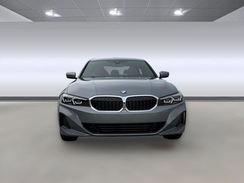 Used 2026 BMW 330i Sedan w/ Premium Package RWD image 5