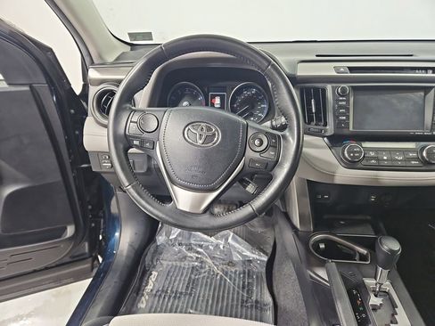 Used 2017 Toyota RAV4 XLE image 13