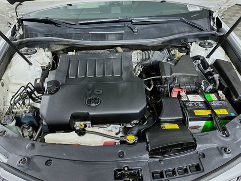 Used 2014 Toyota Camry XLE image 30