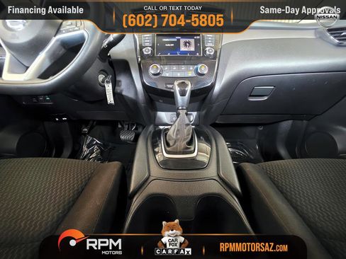 Used 2021 Nissan Rogue Sport S image 18