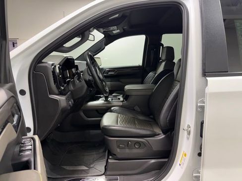 Certified 2024 Chevrolet Silverado 1500 ZR2 image 12