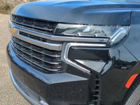 Used 2023 Chevrolet Tahoe LT RWD image 9