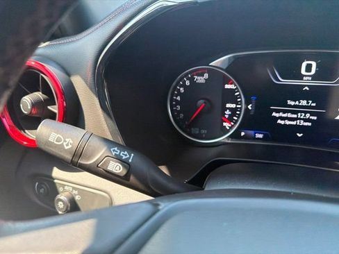 Used 2019 Chevrolet Blazer RS FWD image 19