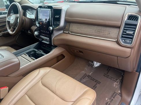 Used 2019 RAM 1500 Laramie Longhorn AWD/4WD image 30