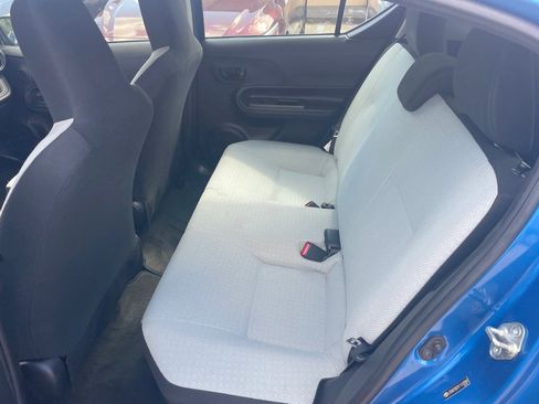 Used 2015 Toyota Prius C One image 10