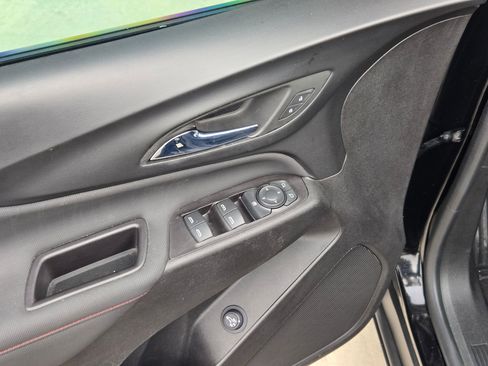 Used 2022 Chevrolet Equinox RS w/ RS Leather Package image 12