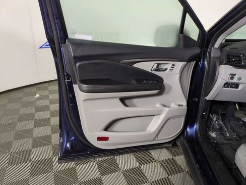 Certified 2023 Honda Ridgeline RTL image 10