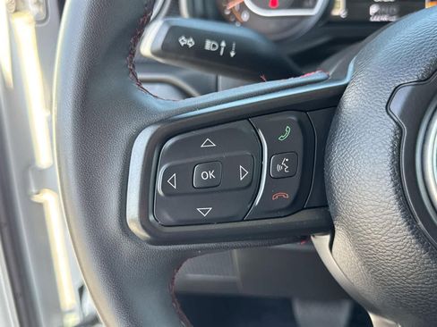 Used 2024 Jeep Wrangler Unlimited Rubicon image 10