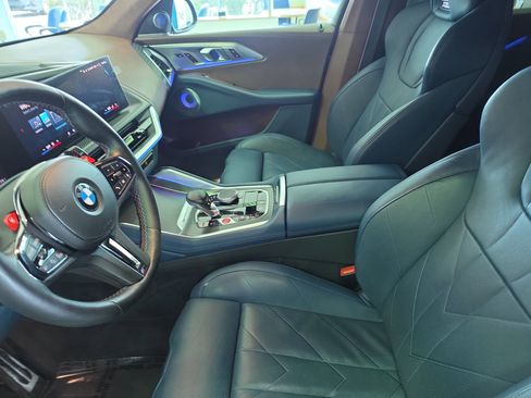 Used 2024 BMW XM AWD/4WD image 16
