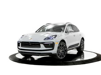 New 2026 Porsche Macan AWD/4WD video 1
