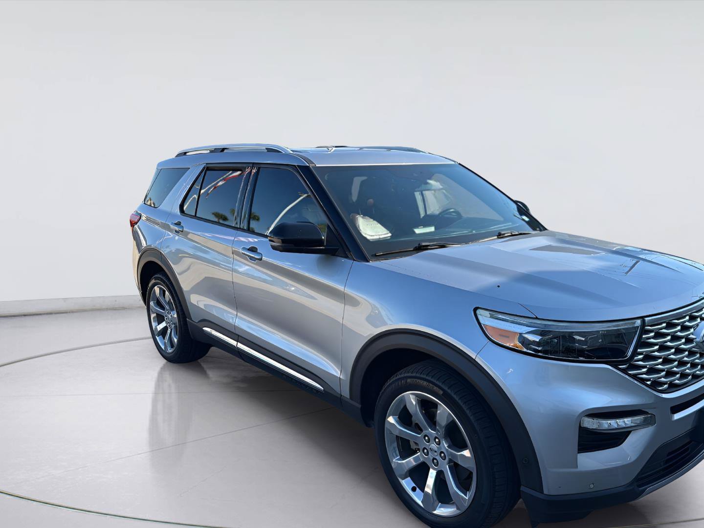 Used 2020 Ford Explorer Platinum AWD/4WD image 5