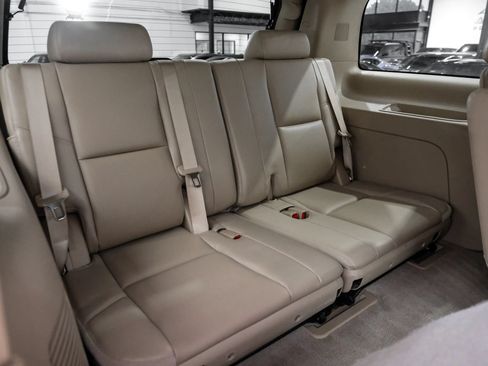 Used 2013 Chevrolet Tahoe LTZ RWD image 45