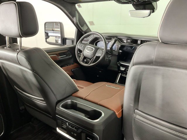 Used 2025 GMC Sierra 2500 Denali Ultimate w/ Max Trailering Package AWD/4WD image 34