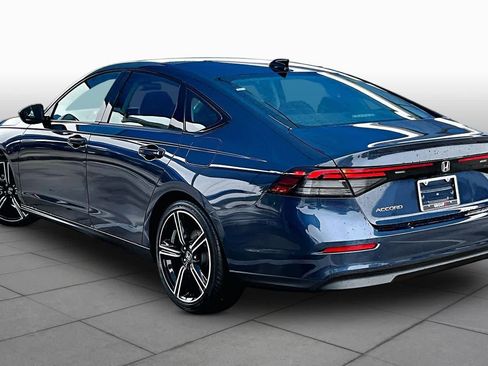 Used 2026 Honda Accord SE image 11