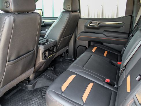 Used 2026 GMC Sierra 1500 AT4 w/ AT4 Premium Package AWD/4WD image 28