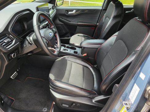 Used 2023 Ford Escape ST-Line w/ Tech Pack #1 FWD image 24