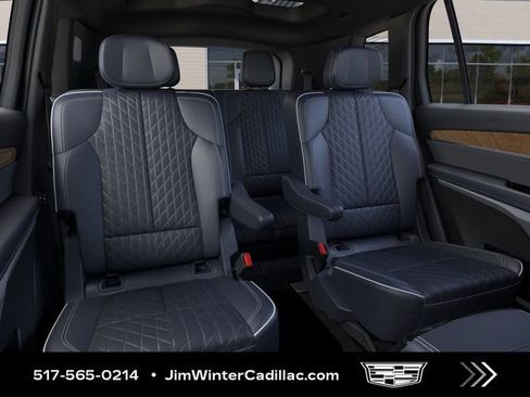 New 2026 Cadillac Vistiq Premium Luxury w/ LPO, Floor Liner Package image 18