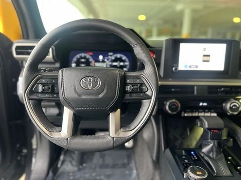 Certified 2025 Toyota Tacoma TRD Sport image 14