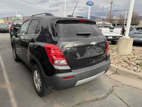 Used 2016 Chevrolet Trax LT w/ LT Convenience Package image 11