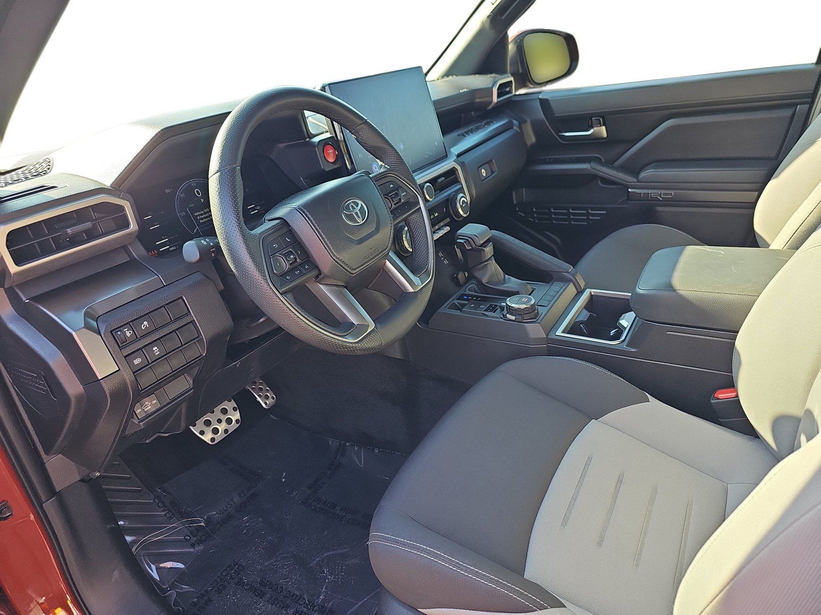 Used 2025 Toyota Tacoma TRD Sport AWD/4WD image 13