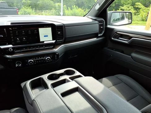 Used 2024 GMC Sierra 1500 Elevation AWD/4WD image 24