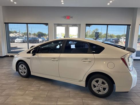 Used 2011 Toyota Prius Two image 9