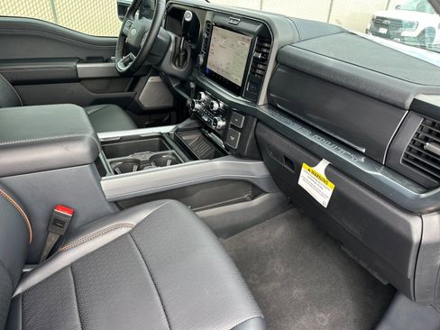 New 2025 Ford F250 Lariat w/ Lariat Ultimate Package image 16