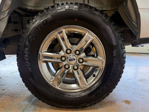 Used 2025 Ford F150 XLT w/ Equipment Group 301A Standard AWD/4WD image 10
