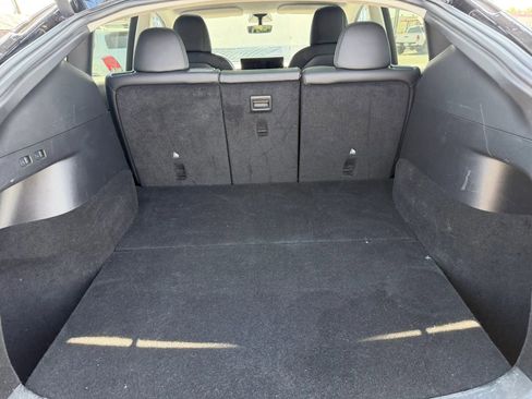 Used 2022 Tesla Model Y Performance image 14