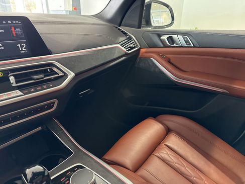 Used 2022 BMW X5 xDrive40i w/ M Sport Package image 20