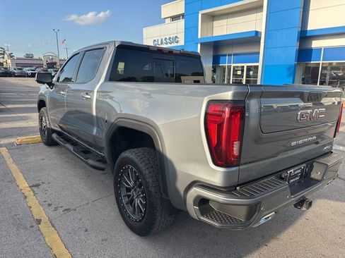 Used 2021 GMC Sierra 1500 AT4 w/ AT4 Value Package AWD/4WD image 6