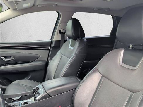Used 2022 Hyundai Tucson SEL w/ Convenience + Premium Package FWD image 11