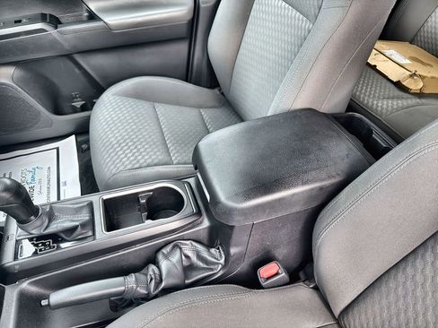 Used 2023 Toyota Tacoma SR image 27