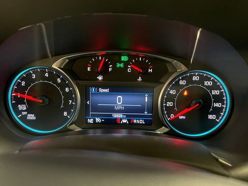 Used 2024 Chevrolet Equinox LT image 29