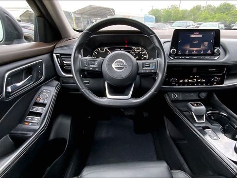 Used 2021 Nissan Rogue SL AWD/4WD image 6